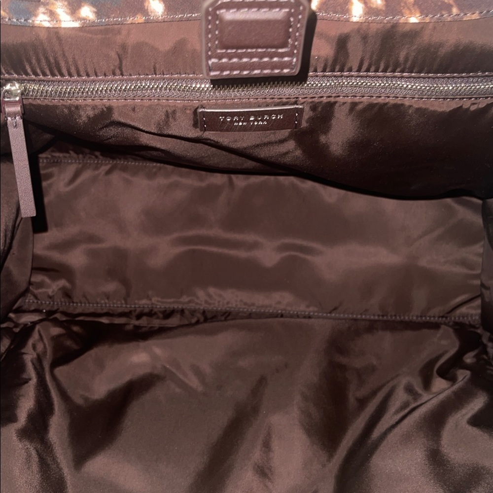 Tory Burch Tortoiseshell/Leopard Pattern Tote Bag… - image 8